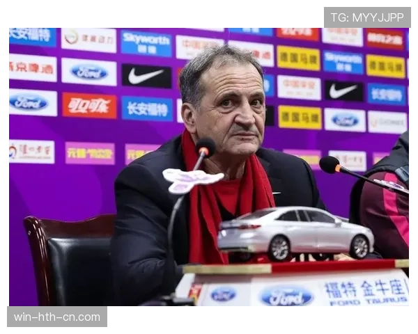 布鲁诺直塞突破如何撕裂防线？解析其本赛季中场组织角色的升级路径